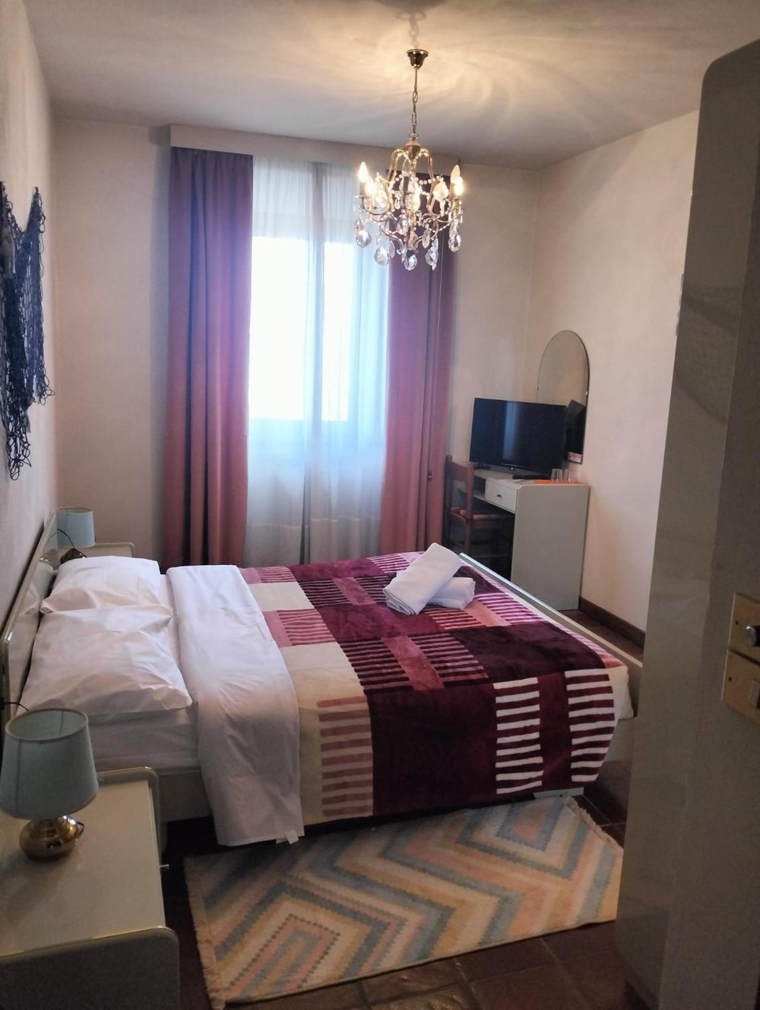 Hotel La Grotta San Michele à Montevettolini Extérieur photo